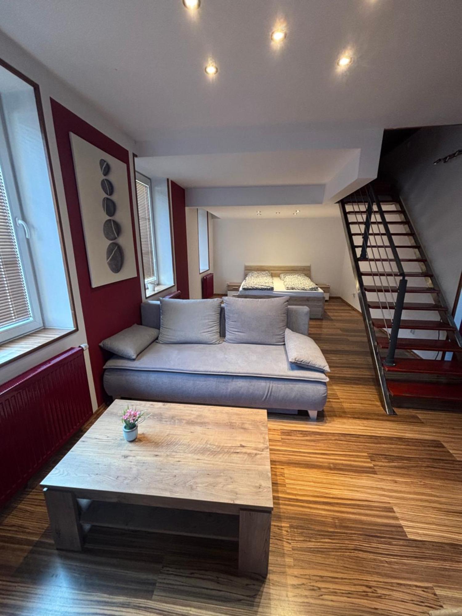 Luxusni Mezonet V Centru Apartment Liberec Exterior photo